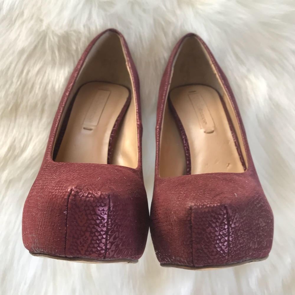 Bcbgeneration Dixie Snakeprint Heels In Maroon Bu… - image 5